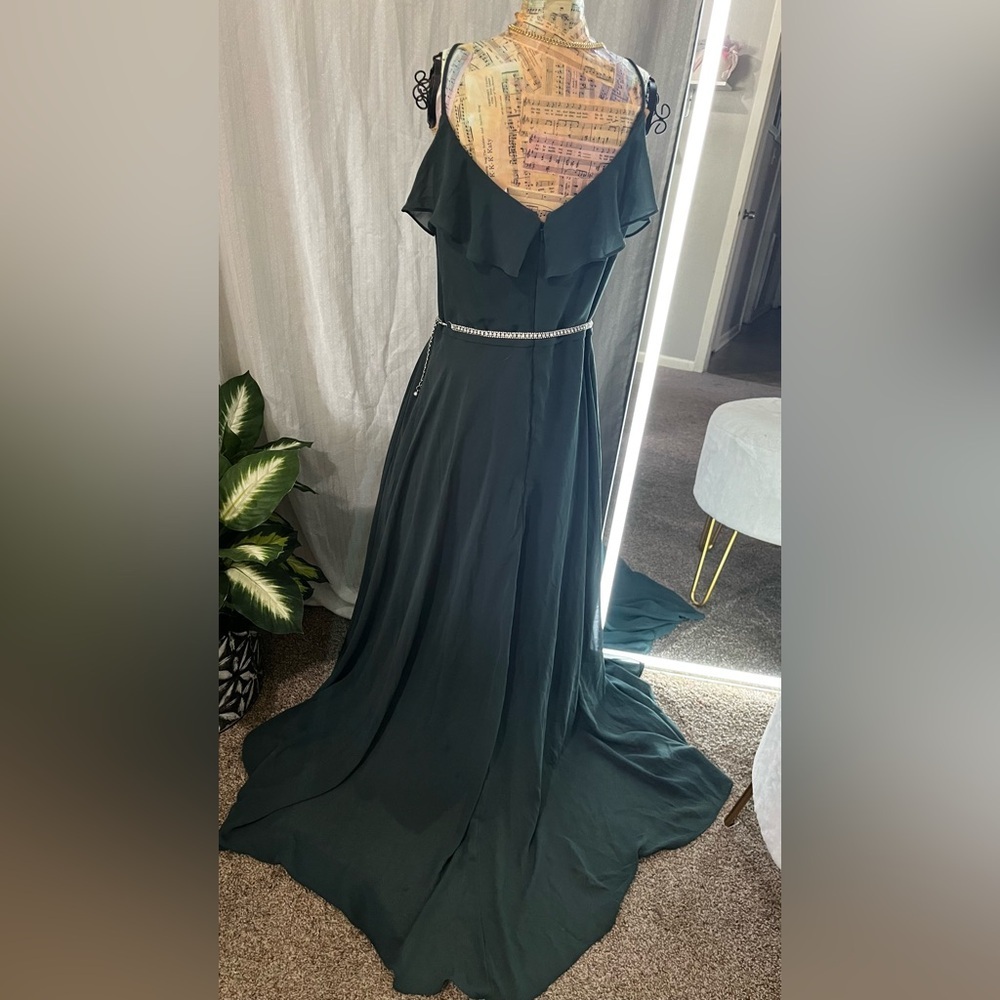 Bill Levkoff Green Ruffled Tiered Prom Gown - Picture 3 of 8